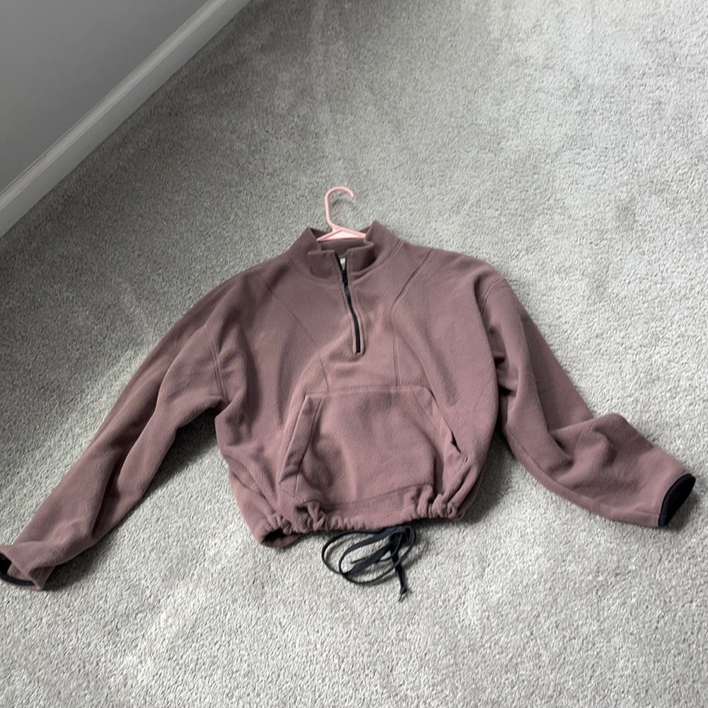 Pink pull over sweater very cute!!